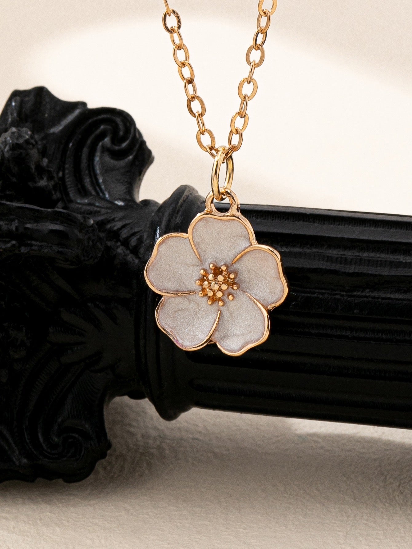 Bloom Charm Necklace – Gold-Plated Stainless Steel Floral Pendant Necklace for Women - Aureo Corner 